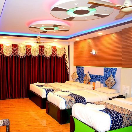 Hotel Kaveri Palace Мисор Екстериор снимка