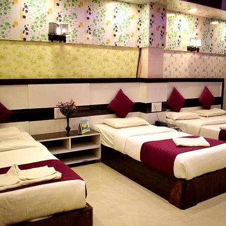 Hotel Kaveri Palace Мисор Екстериор снимка
