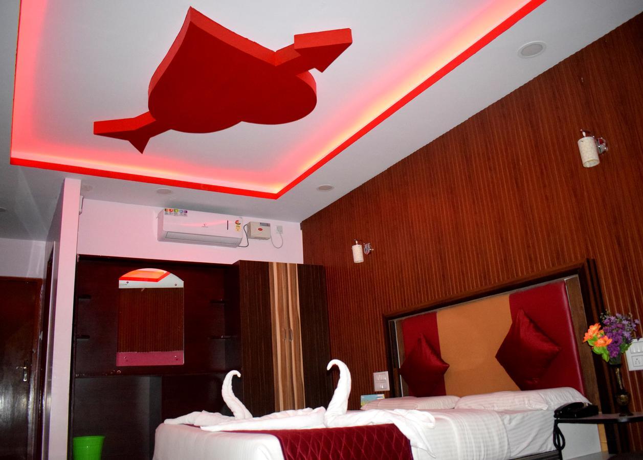 Hotel Kaveri Palace Мисор Екстериор снимка
