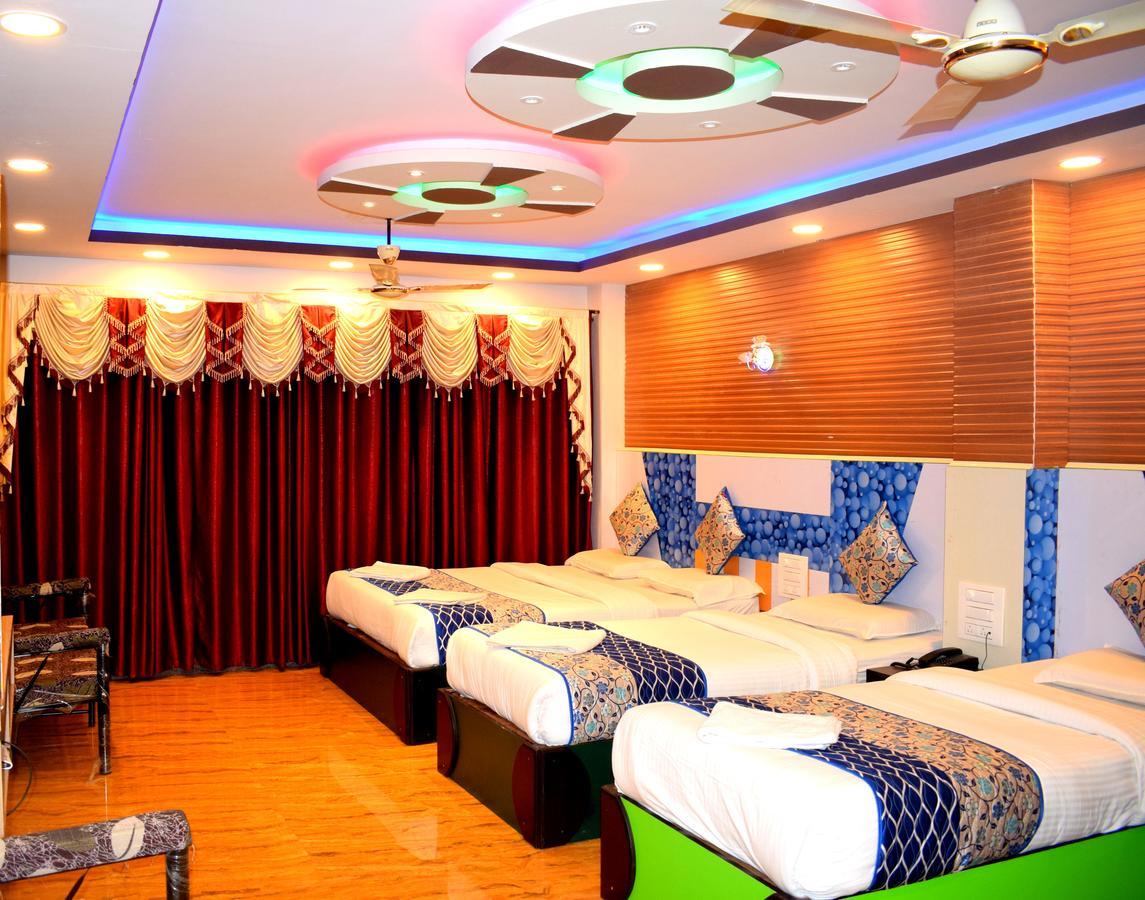 Hotel Kaveri Palace Мисор Екстериор снимка
