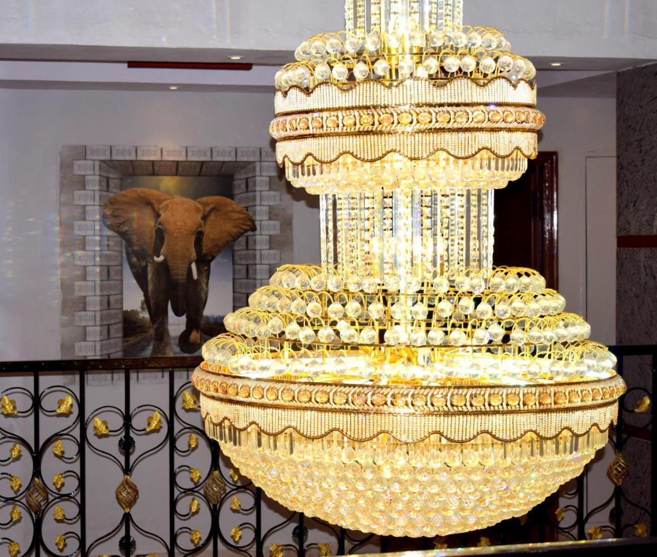 Hotel Kaveri Palace Мисор Екстериор снимка
