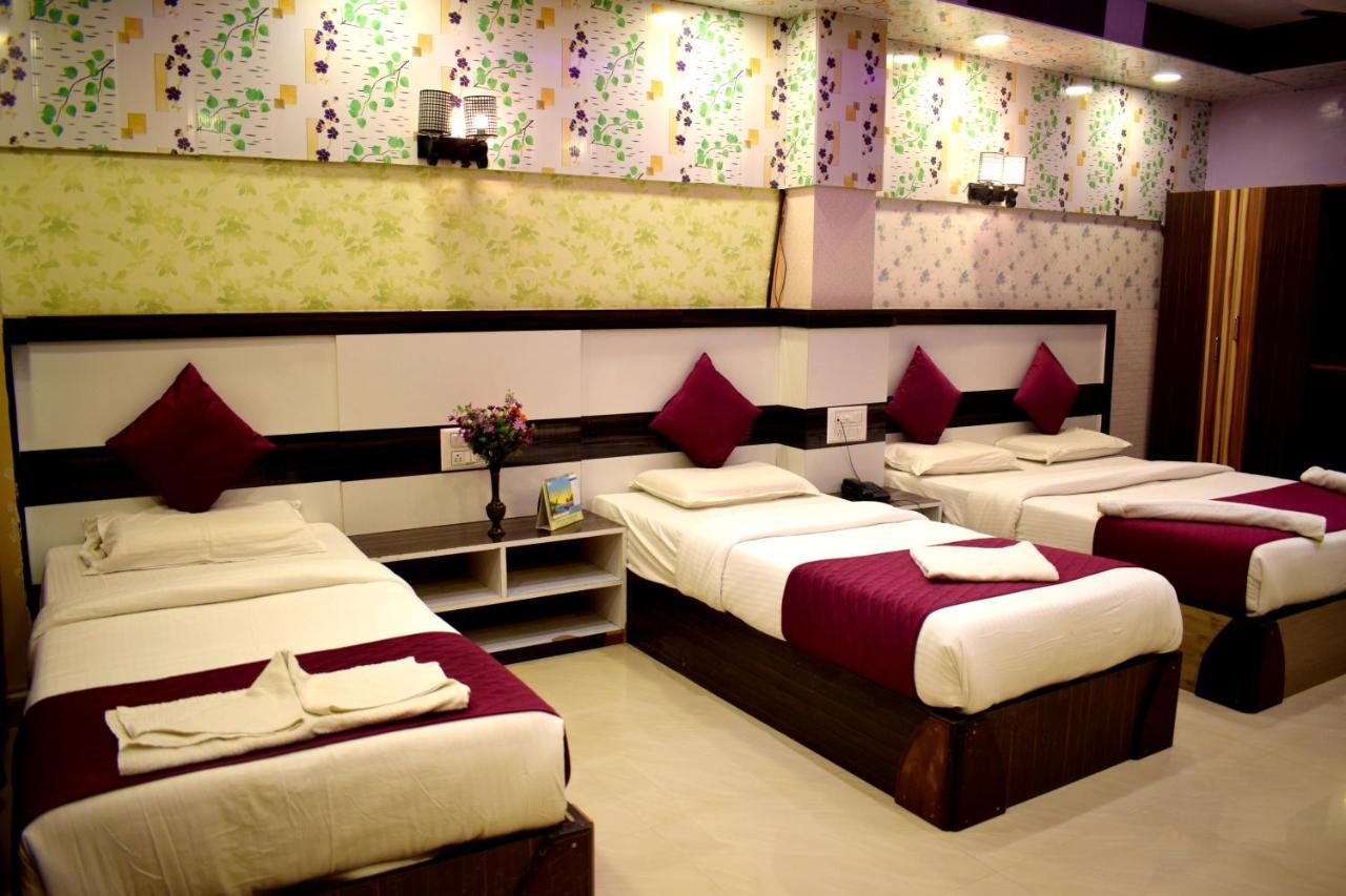 Hotel Kaveri Palace Мисор Екстериор снимка